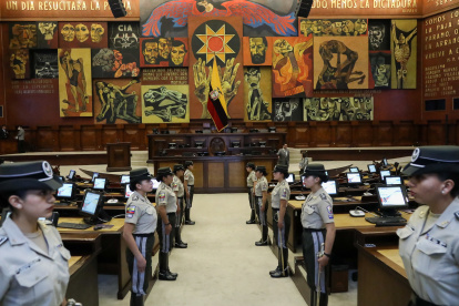 Los candidatos compiten por ser parte de lso 137 legisladores que componen el Legislativo.