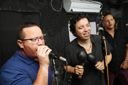 Varios artistas se unieron para tremenda rumba de salsa, que espera por ti.