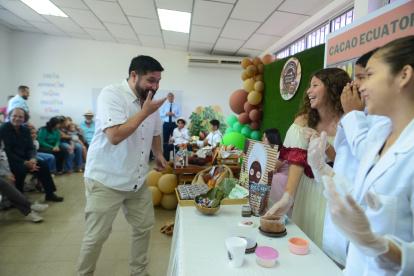 Los alumnos de 4 to de básica mostraron sus productos a los padres de familia