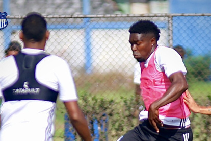 El volante de 26 años, exBarcelona, tendría ante Defensa y Justicia de Argentina su primer partido con los azules, el 1 de agosto, en la Sudamericana