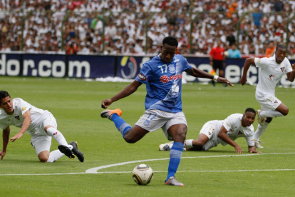 La "yoya" tuvo su paso en 2010 con la camiseta de Emelec.
