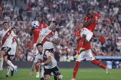 El delantero ecuatoriano anotó su primer gol con la camiseta del Inter de Portoalegre.