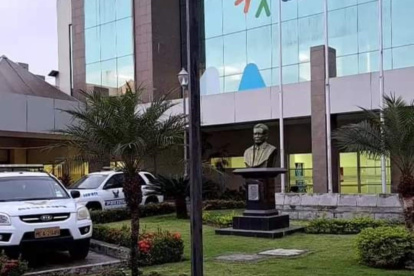 Un hombre fue asesinado en el interior de un hospital en Portoviejo, Manabí.