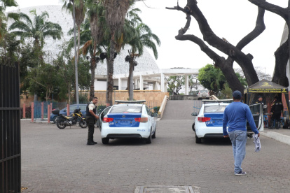 La alerta de amenaza del artefacto explosivo ocurrió durante la mañana de este viernes.