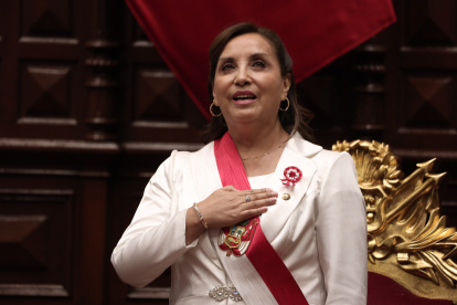 Boluarte explica que también quiere "llenar un vacío" en la "legislación e incorporar la figura de la expulsión, en caso de flagrancia".