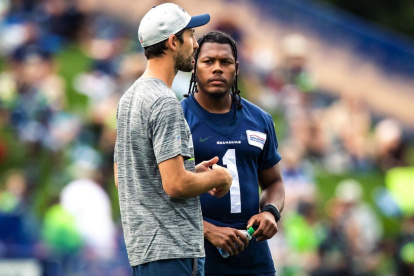 D’wayne Eskridge de los Seahawks (d) es acusado de violencia doméstica.