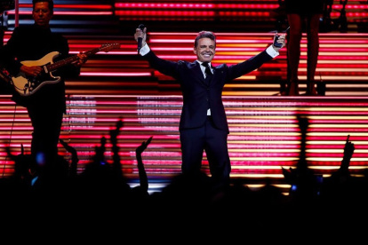 Luis Miguel en su primer concierto en Buenos Aires, Argentina
