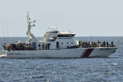 En el primer semestre del 2023, más de 35.000 personas han sido interceptadas por la Guardia Costera cuando se disponían a cruzar el Mediterráneo central.