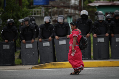 Los manifestantes bloquearon la carretera Interamericana, este lunes 7 de agosto.
