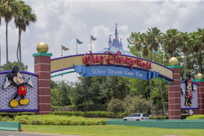 Parque.- El ingreso al parque de diversión de Walt Disney.