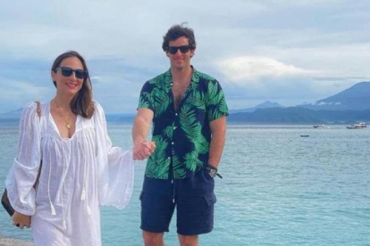 Tamara Falcó con su esposo.