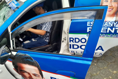 La candidata salió ilesa del ataque violento