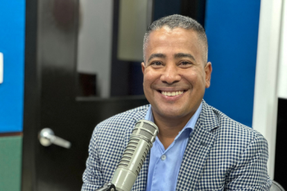 Armijos fue militante de la Revolución Ciudadana y hoy aspira a ser Presidente respaldado por el Movimiento Amigo.