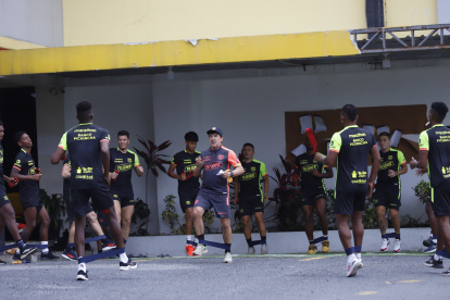 ENTRENAMIENTO DE BARCELONA, EN LA CANCHA ALTERNA DEL MONUMENTAL, 09 DE AGOSTO DEL 2023- AMELIA ANDRADE Guayaquil-Ecuador Agencia (Ag-ecpreso)