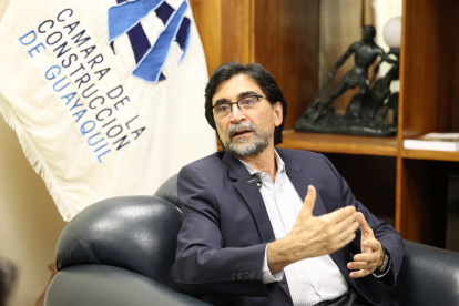 Virgilio Gonzenbach es presidente presidente de la Cámara de la Construcción de Guayaquil  y de la promotora inmobiliaria Covigon.