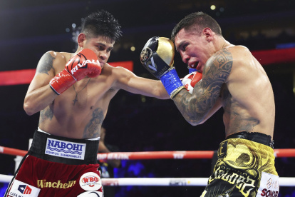 Navarrete aceptó la propuesta de Valdez para  forzar el combate al undécimo y duodécimo round.