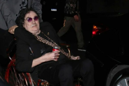 Charly García ha sido hospitalizado en muchas ocasiones. Últimamente presenta un cuadro febril y dificultades para respirar.