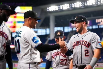 El toletero venezolano Luis Arráez sumó su quinto jonrón de la temporada.
