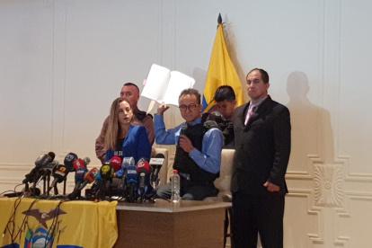 El contrato referido por Zurita asciende a $30 millones