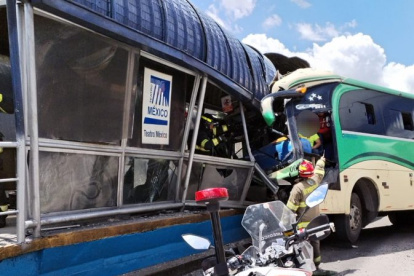 Percance. El Cuerpo de Bomberos informó de un nuevo siniestro de que ocurrió en la capital.