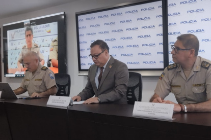 Zapata dijo que no pueden adelantar hipótesis sobre este caso y la información que ofrecen es la que ya ha sido verificada.