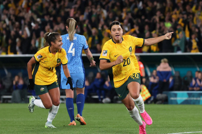 Sam Kerr estará en este importante duelo ante las inglesas.