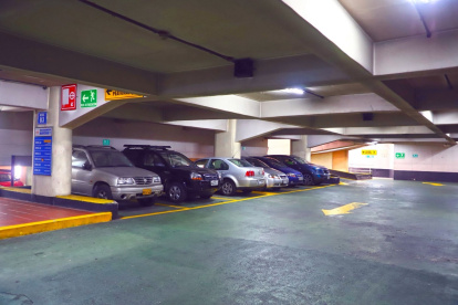 Espacios. El Cadisán es uno de los parqueos habilitados el domingo.