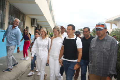 El presidenciable Daniel Noboa estará en segunda vuelta con Luisa Gonález.