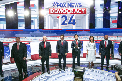 Un total de ocho candidatos primarios republicanos de los 14 declarados participan en el debate, con el ex presidente estadounidense Donald Trump opta por no participar.