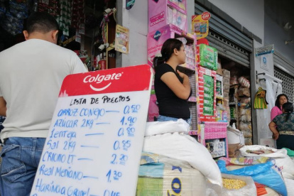 Mercado. Dependiendo de la calidad, la libra de arroz está desde $ 0,50.
