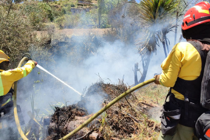Labores. En El Rosario, sector de la av. Luis Tufiño, hubo un incendio.