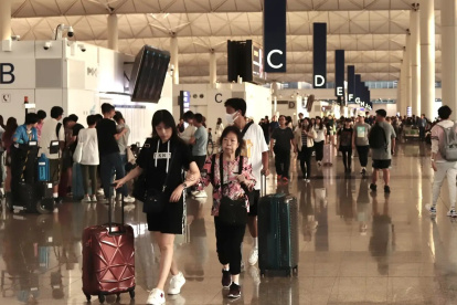 China elimina la obligación de pruebas COVID