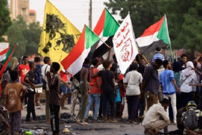 Al menos 56 civiles han muerto y centenares de heridos