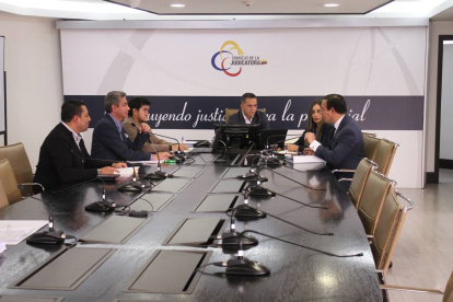 Judicatura. Wilman Terán (centro) y los vocales Maribel Barreno y Xavier Muñoz (derecha) son investigados.