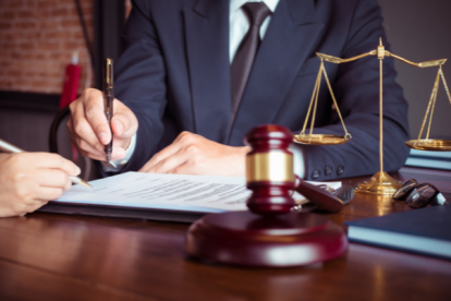 Medida. En contra del juez de Yaguachi hubo una orden de captura con fines investigativos que fue levantada.