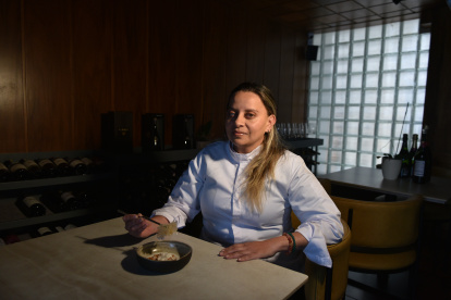ENTREVISTA A AL CHEF PASTELERA PIA SALAZAR EN SU RESTAURANTE NUEMA 26 de noviembre del 2022 KARINA DEFAS Agencia (ag-expreso ag-extra ag-quito)