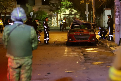 Un atentado con coche bomba no se pudo evitar en Quito. No hubo heridos.