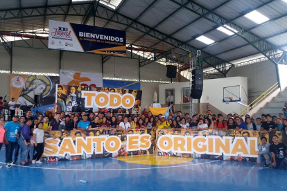 Actividades. Jóvenes asisten a un encuentro vocacional reciente.