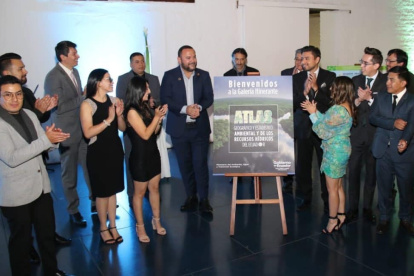 Quito. Momentos en el que se presentaba el atlas.