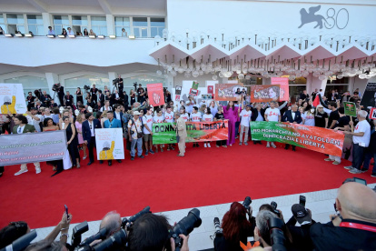 El Festival de Venecia se solidariza con Irán al grito de "mujeres, vida, libertad"