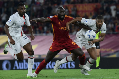 El Milán se llevó el triunfo venciendo a la Roma 2-1.