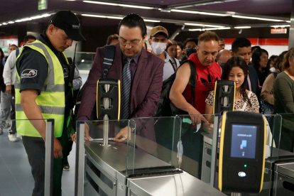 Completo. Para diciembre se deberá tener a punto el sistema de cobro.