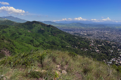 Vista de la zona en que fue descubierta una ciudad indígena perdida, el 29 de agosto de 2023 en Acapulco, estado de Guerrero (México). EFE/Str

JPG 1
300 x 195 px.; 32 bpp; 16,64 kB
JPG 2
600 x 389 px.; 32 bpp; 57,8 kB
JPG 3 (WEB)
1920 x 1243 px.; 24 bpp; 635,96 kB
JPG 4 (ORIGINAL)
3100 x 2007 px.; 24 bpp; 5,49 MB
JPG 5 (MINI WEB)
900 x 583 px.; 32 bpp; 129,8 kB
Tamaño personalizado. Elija ancho o alto
(Ancho máximo:3100 px. / Alto máximo:2007 px. )
Ancho
Alto

Recordar
Contenidos de la noticia:

<
    
>
Arqueólogos descubren una ciudad perdida prehispánica en Acapulco, sur de México

Arqueólogos descubren una ciudad perdida prehispánica en Acapulco, sur de México


Arqueólogos descubren una ciudad perdida prehispánica en Acapulco, sur de México


Arqueólogos descubren una ciudad perdida prehispánica en Acapulco, sur de México


Descubren una ciudad perdida prehispánica en Acapulco