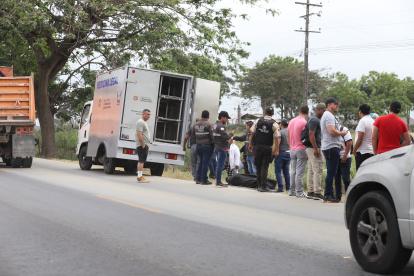 El cuerpo del concejal Vera fue hallado junto a unos matorrales en la vía entre Salitre y Daule.