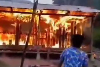 Debido a la distancia, los bomberos habrían arribado después de una hora