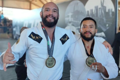 Los tricolores consiguieron llevarse el oro en sus respectivas categorías.