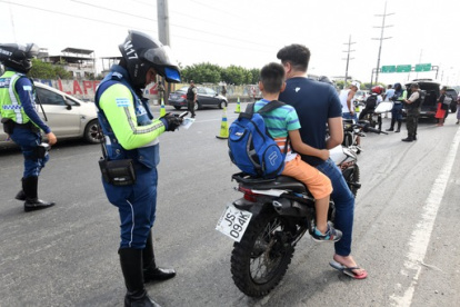 Sitio. Uno de los puntos fue en el primer puente de la Trinitaria.