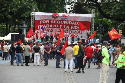 Trabajadores marchan por sus derechos el 1 de mayo
