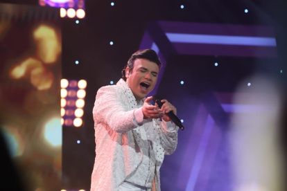 Leonardo Escalante, imitador del artista mexicano Juan Gabriel.