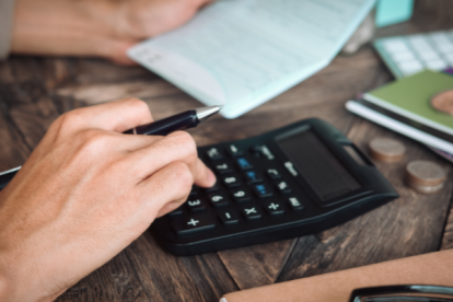 Si los herederos aceptan la herencia, deben hacerse responsables también de las deudas